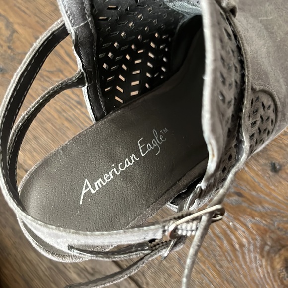 American eagle sandals - Picture 4 of 4